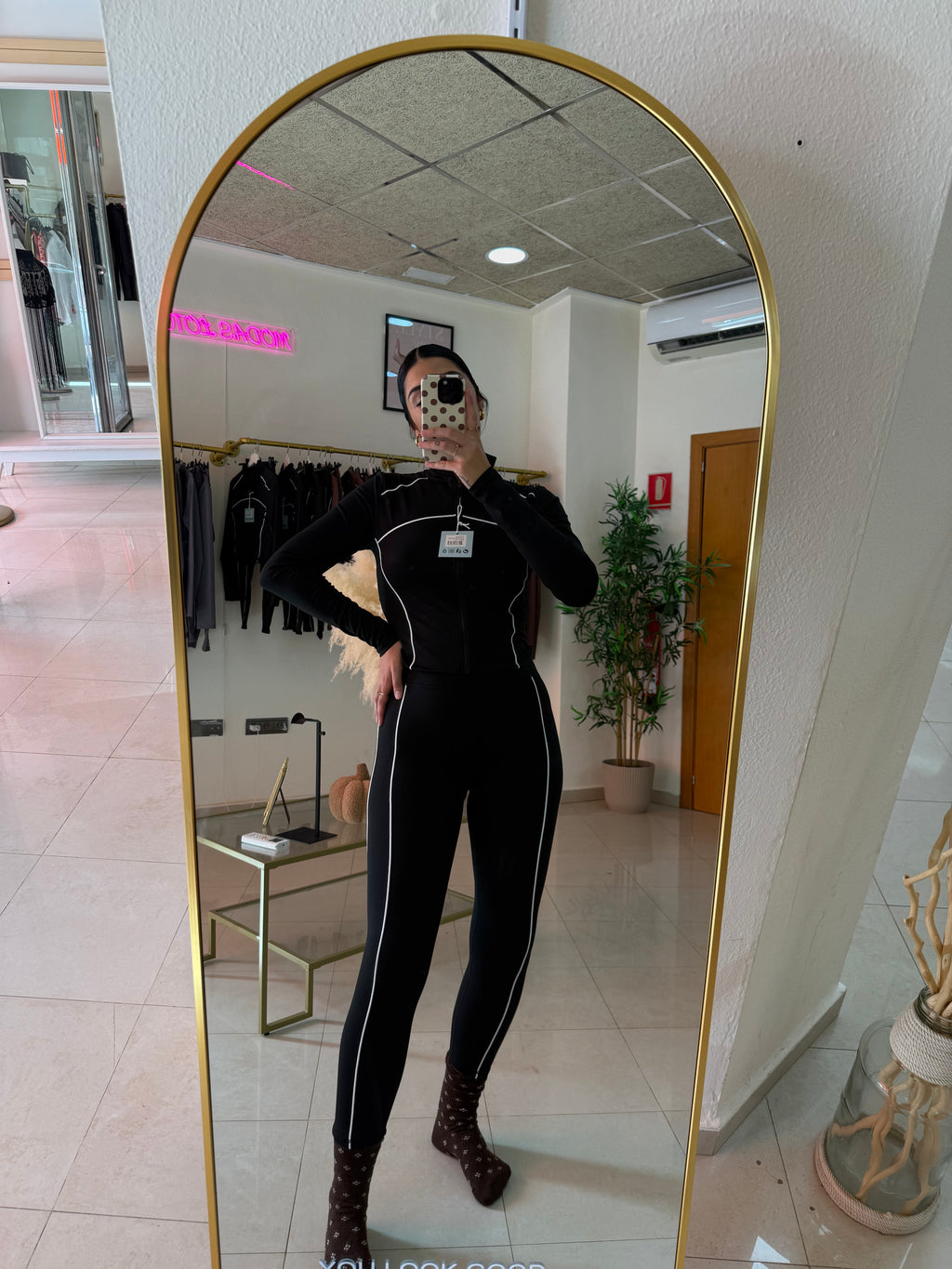 Conjunto Air negro