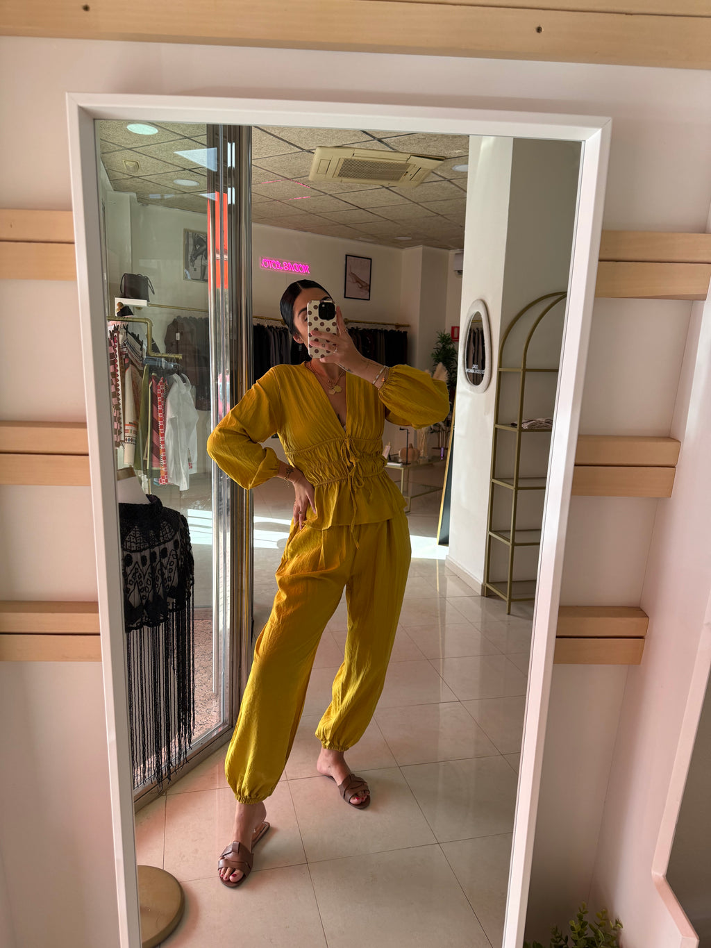Conjunto Kata amarillo