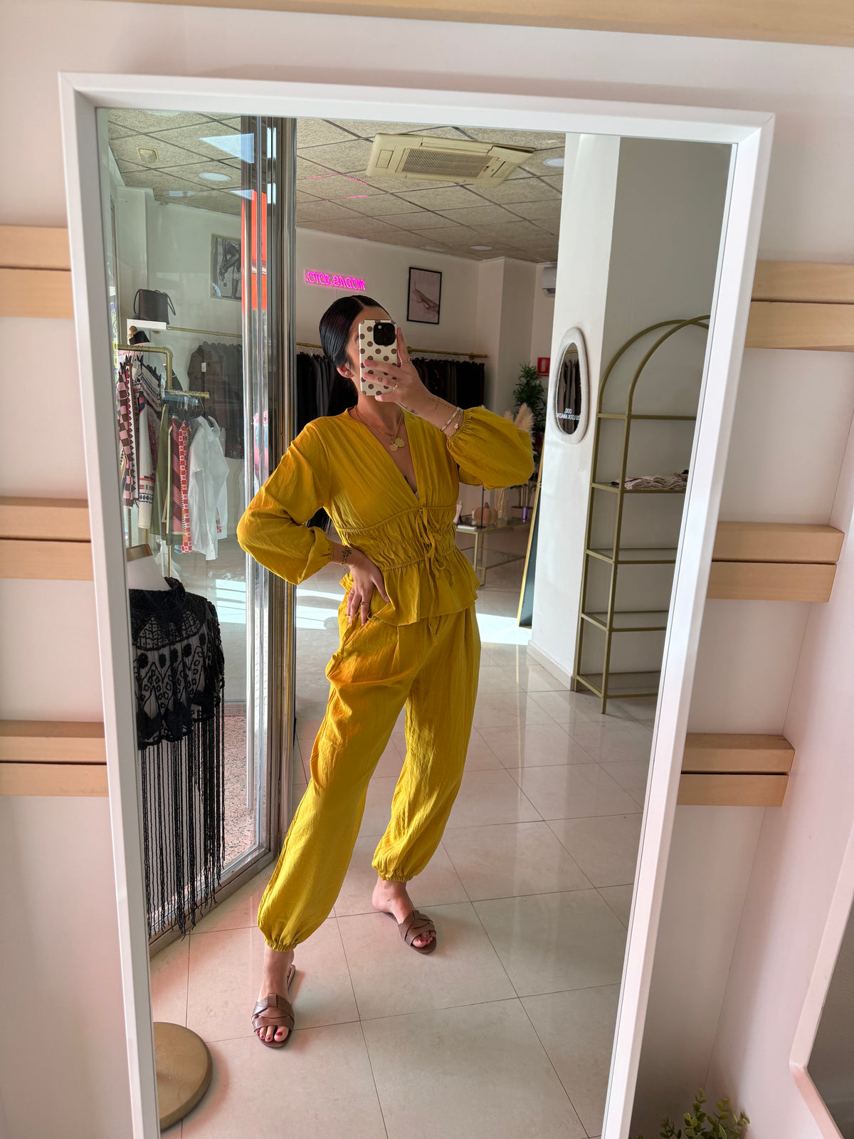 Conjunto Kata amarillo